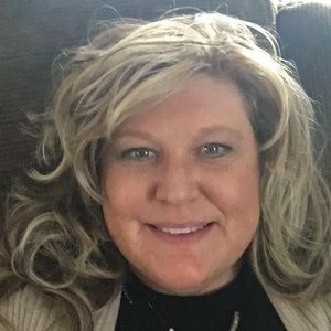 Meet your Posher, Kelli